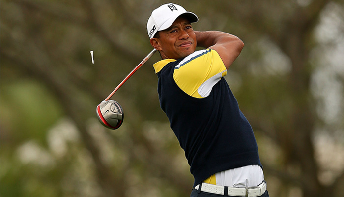 Pro Tips: Tiger & Lindsey With A Bum Knee…