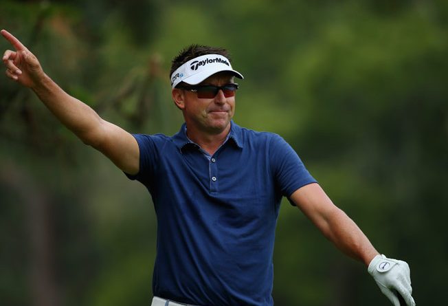 Robert Allenby reacts during the 114th U.S. Open at Pinehurst on June 12, 2014 in Pinehurst, North Carolina. (Photo by Mike Ehrmann/Getty Images)