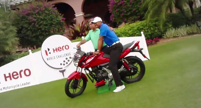 Go Behind The Scenes With Tiger Woods At The Hero World Challenge