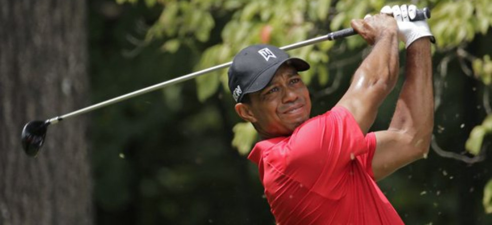 Tiger Hits Balls At Clinic, Doesn’t Appear Vulnerable