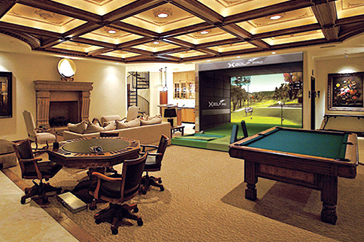 10 Expensive Golf Simulators SwingU Clubhouse