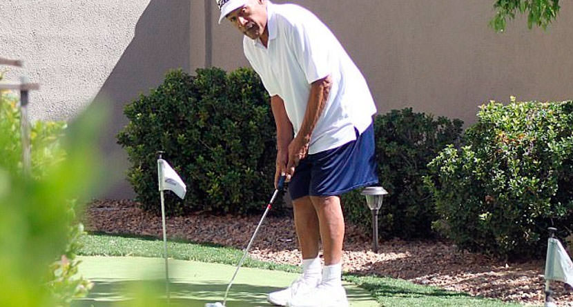 OJ Simpson Seen Putting Following Release