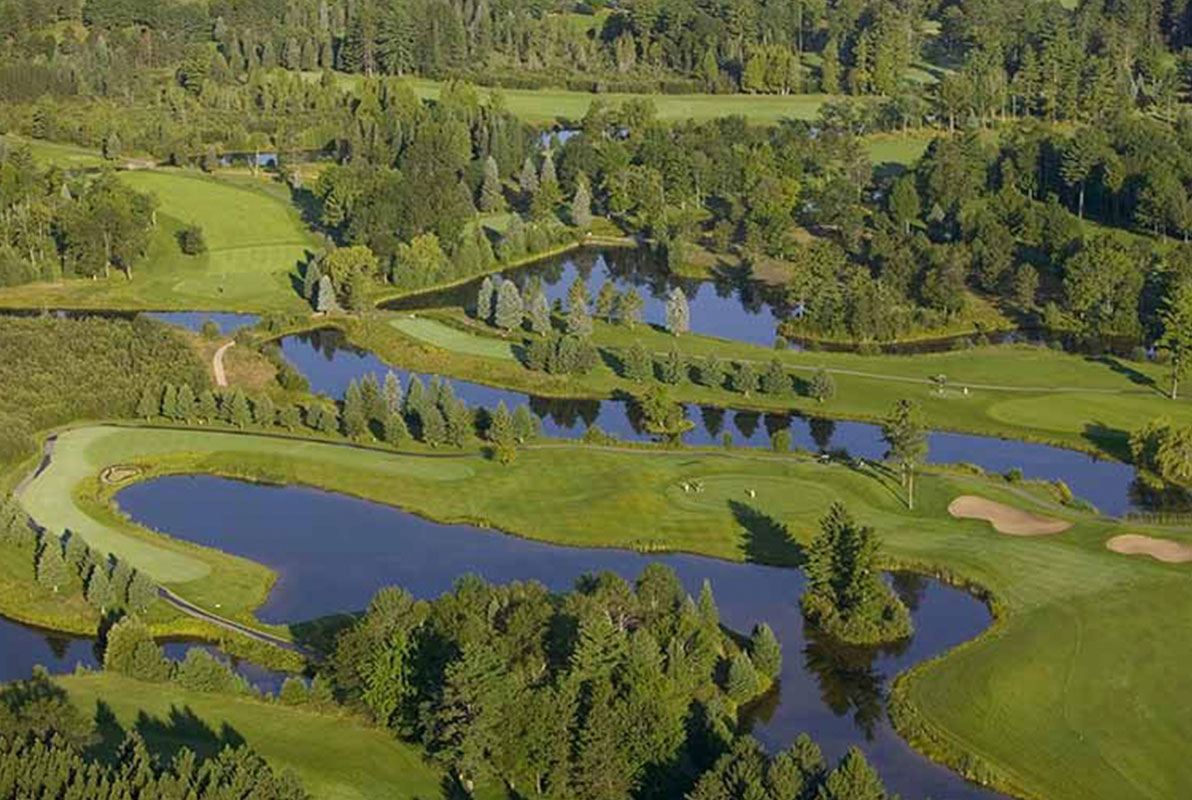 Garland Lodge and Golf Resort SwingU Clubhouse