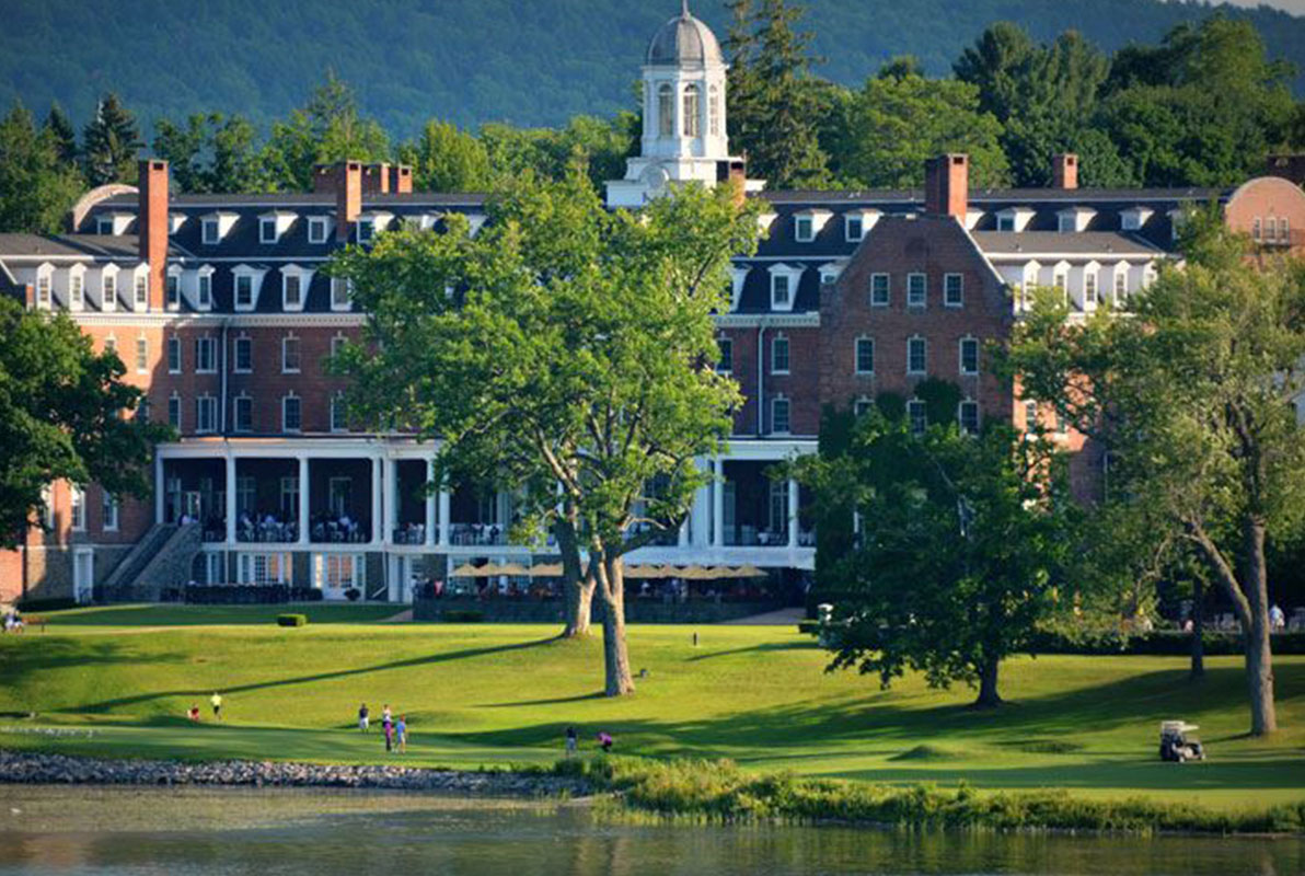 Otesaga Resort Leatherstocking Swingu Clubhouse