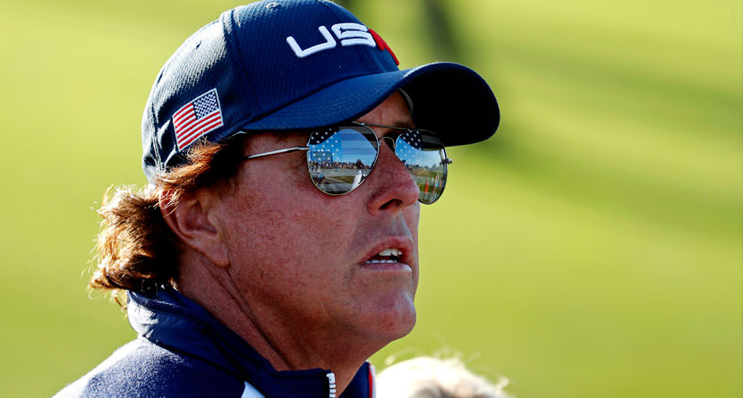 Mickelson Finally On Target At Post-Cup Party