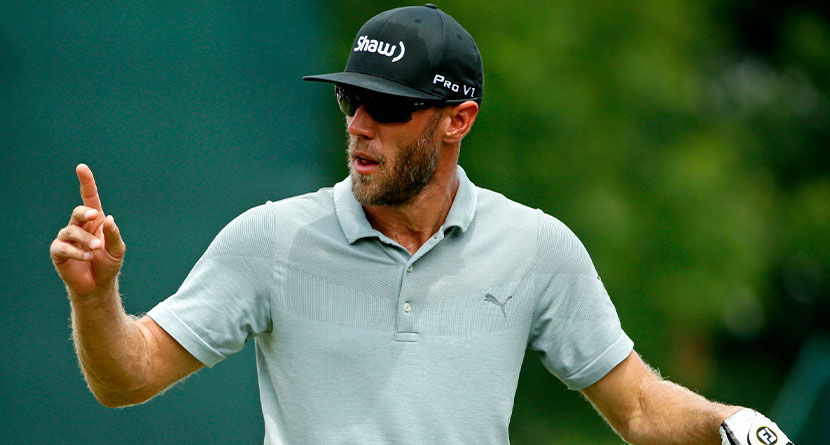 Why Graham DeLaet Is Chipping One-Handed At The Safeway Open