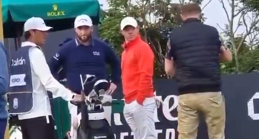 Fan Steals McIlroy’s Club On Tee Box At Scottish Open