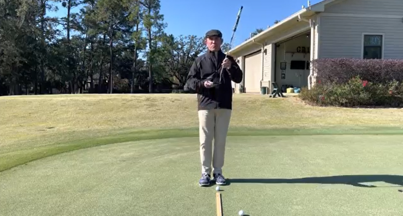 A Simple And Effective Way To Aim Your Putter