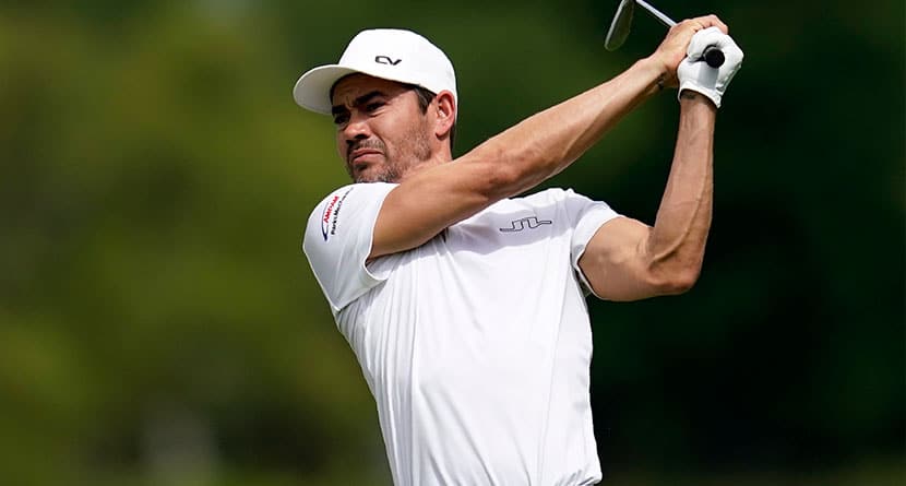 Column: Camilo Villegas’s Comeback Was Sparked By A Caddie Who Loves To Coach