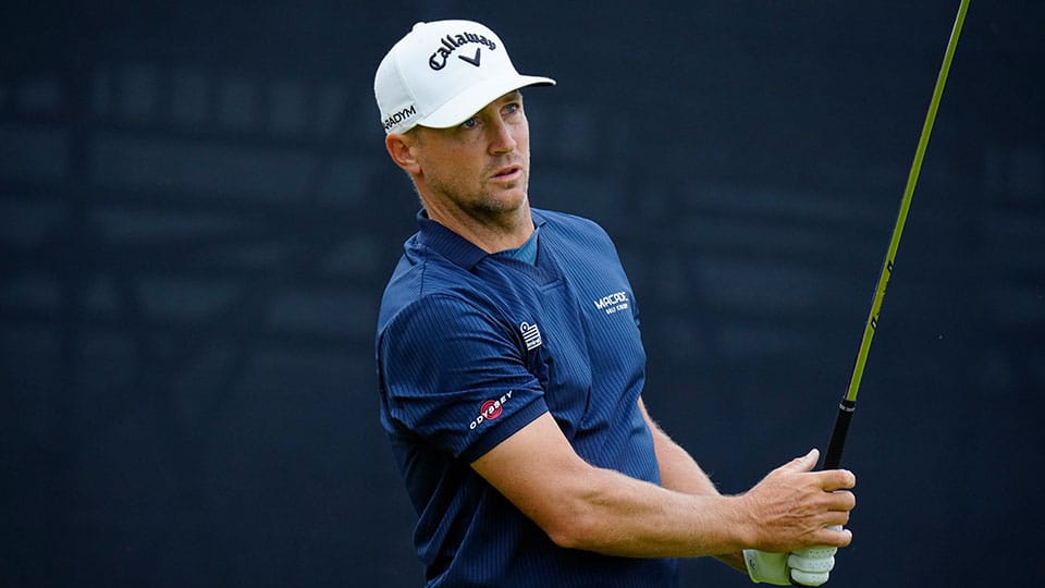 Alex Noren Sets Course Record, Takes First-Round Lead In Bermuda