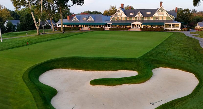 This is the ninth green in front of the clubhouse at Oakmont Country Club, in Oakmont, Pa., on Monday, Sept. 16, 2024. (AP Photo/Gene J. Puskar)