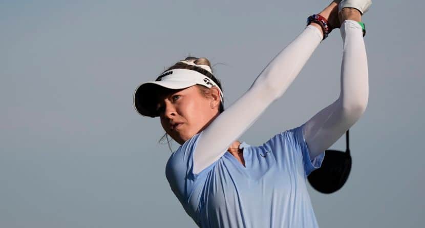 Nelly Korda, of the United States, watches her shot off of the first tee during the final round of the LPGA Kroger Queen City Championship golf tournament at TPC River's Bend in Maineville, Ohio, Sunday, Sept. 22, 2024. (AP Photo/Carolyn Kaster, File)