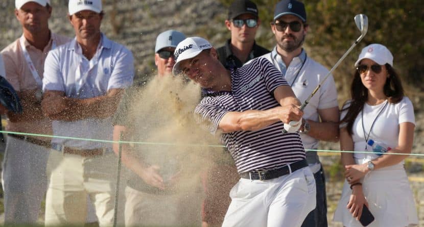 Justin Thomas With Big Drives And A Few Big Putts Takes 1-Shot Lead Over Scheffler In The Bahamas