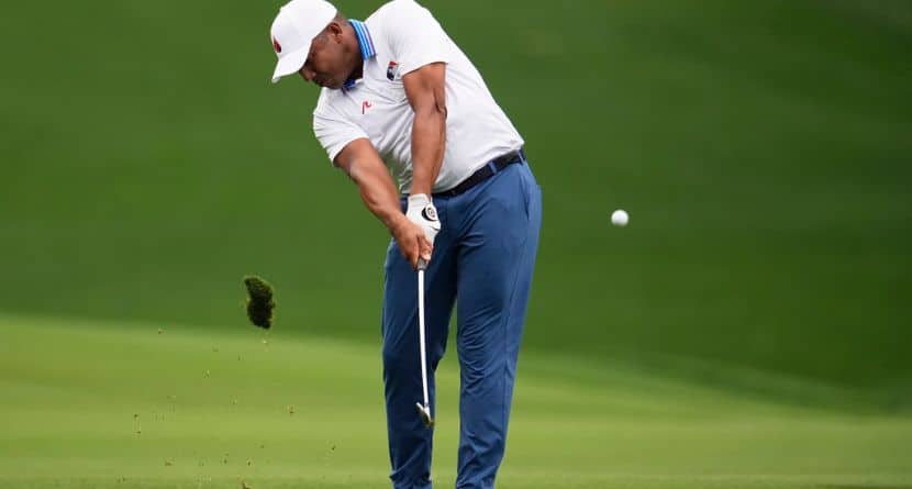 PGA Championship Scorecards Don’t Have Pictures. Vegas And Poston Make A 3 Very Different Ways