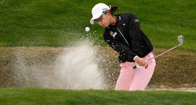 Mi Hyang Lee Shoots An 8-Under 64 To Take A 1-Shot Lead In The Meijer LPGA Classic