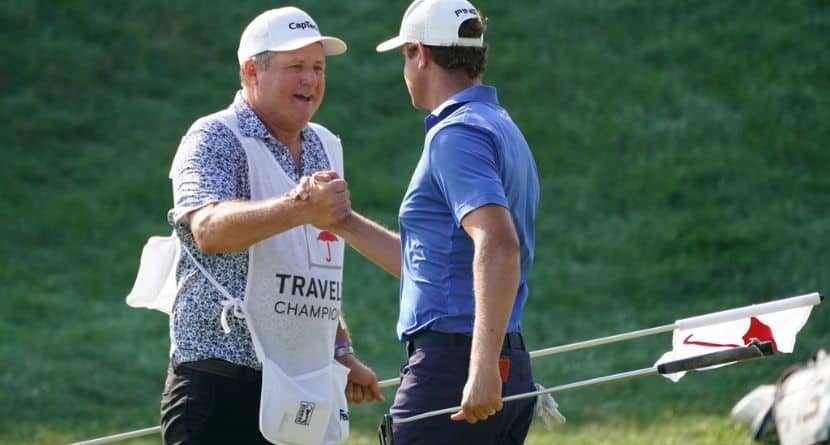 Harris English Without His Caddie Who Is Waiting On Visa Approval Over Past Drug Conviction
