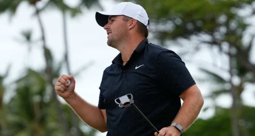 Chris Gotterup reacts after winning the Sony Open golf event at the Waialae Country Club in Honolulu, Sunday, Jan. 18, 2026. (AP Photo/Matt York)
