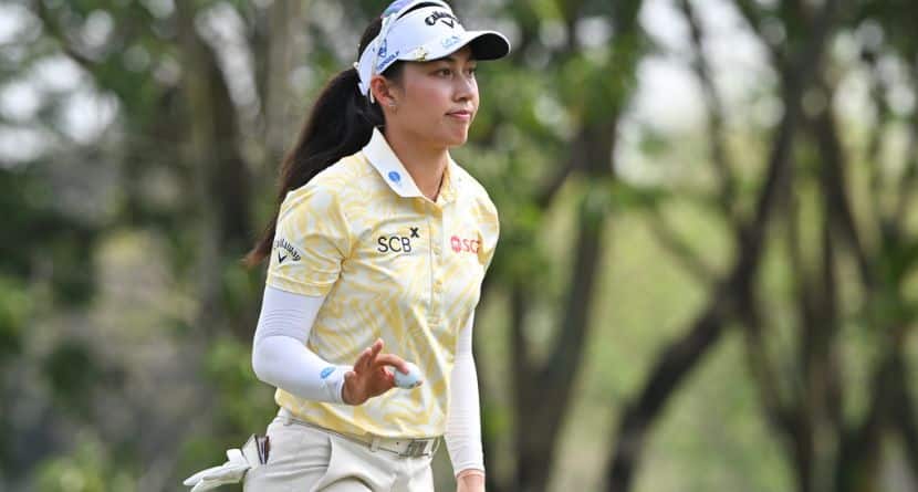 Top-Ranked Jeeno Thitikul Wins Home LPGA Thailand Tournament For The First Time