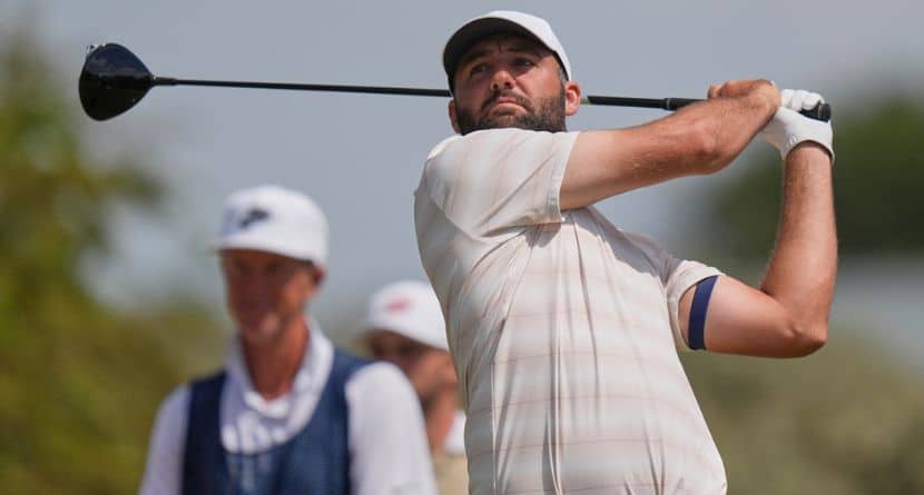 Scottie Scheffler of the United Statesplays off the 2nd tee during the final day of the British Open Golf championships at Royal Birkdale golf club, in Southport, England, Sunday, July 19, 2026. (AP Photo/David Goldman)